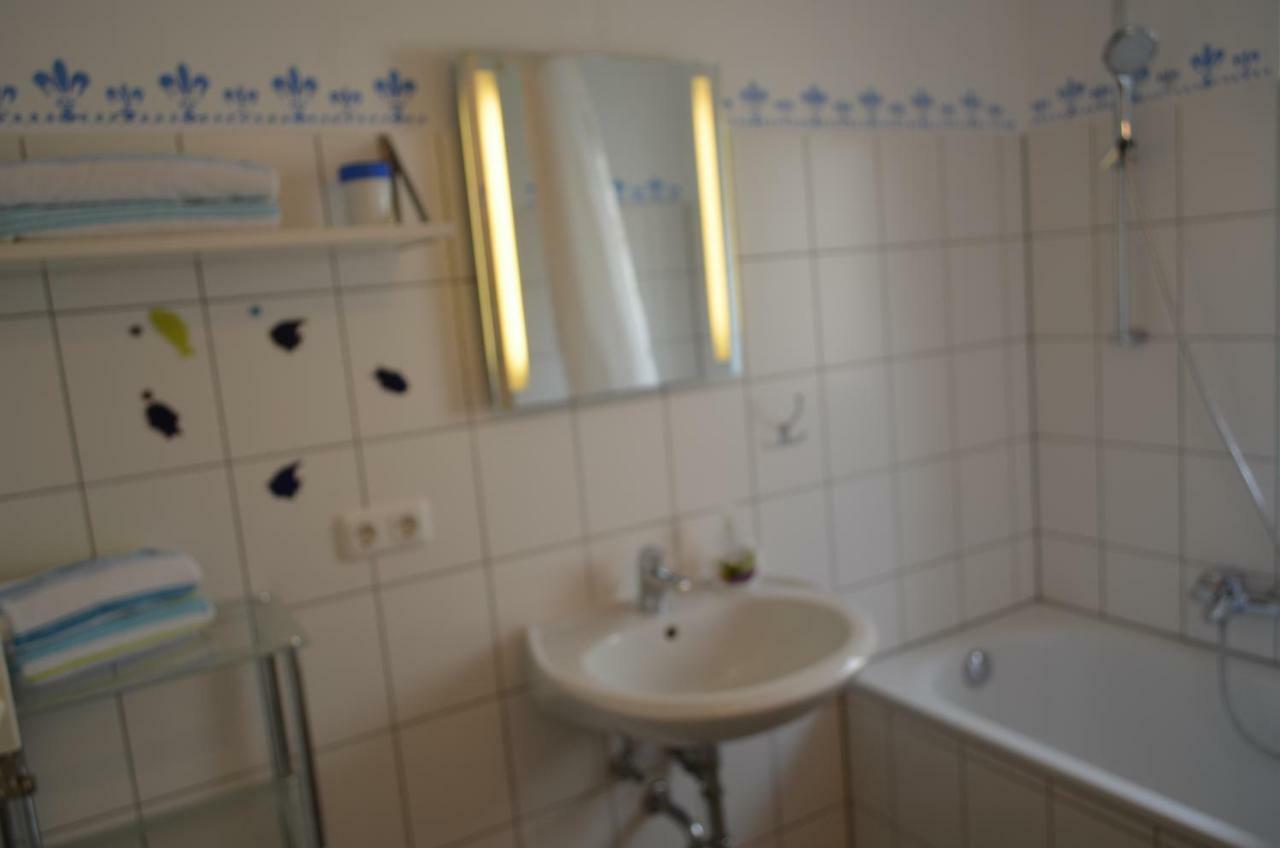 Unterkunft Fuer Arbeiter Und Monteure Gräfrath 部屋 写真